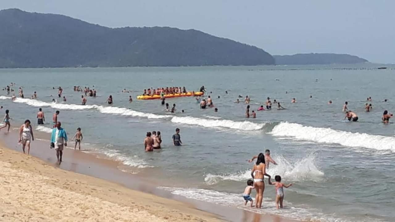 Alugo Apartamento Na Praia Cocanha 까라과따뚜바 외부 사진