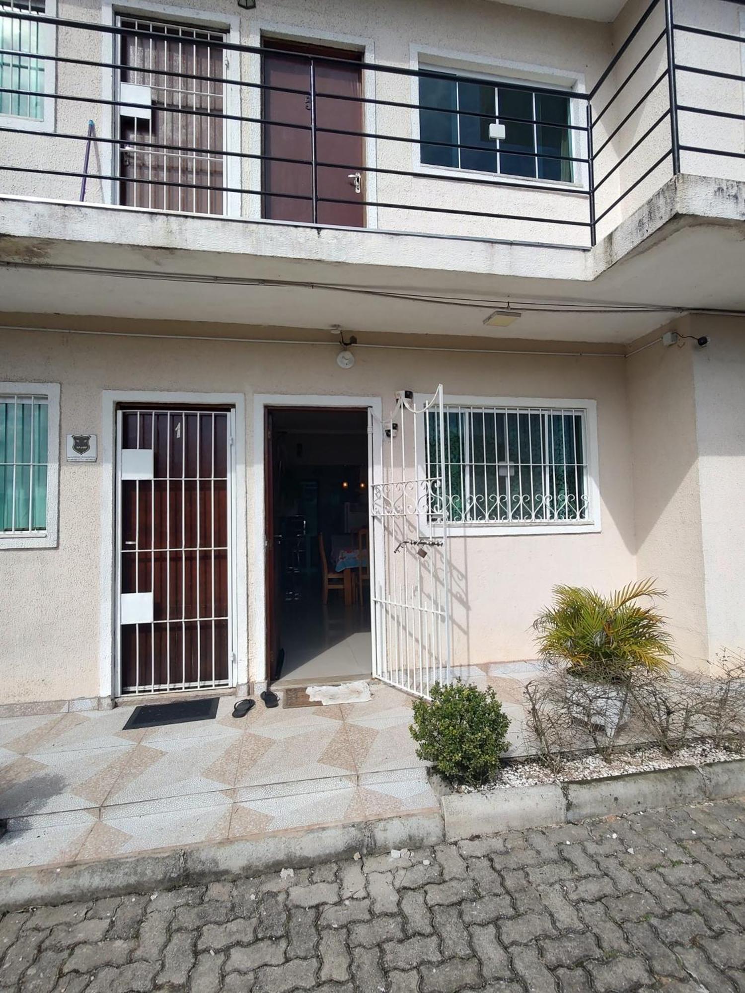 Alugo Apartamento Na Praia Cocanha 까라과따뚜바 외부 사진